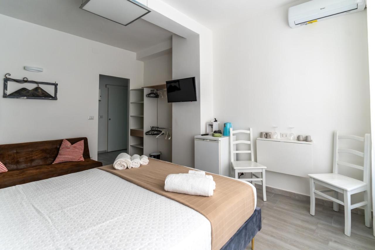 Neapolitan Guest House Vittoria Colonna エクステリア 写真